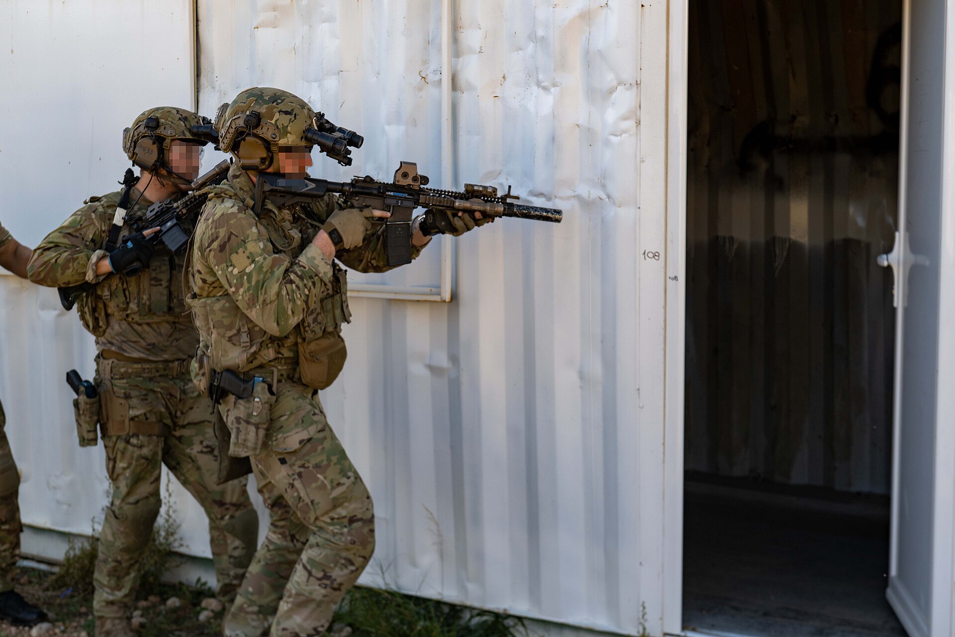 Naval Special Warfare close-quarters training 03